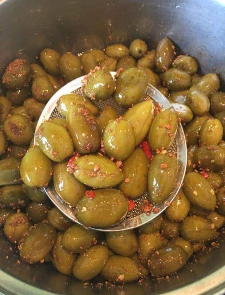 🫒 ২৫০ গ্রাম জলপাই আচার
