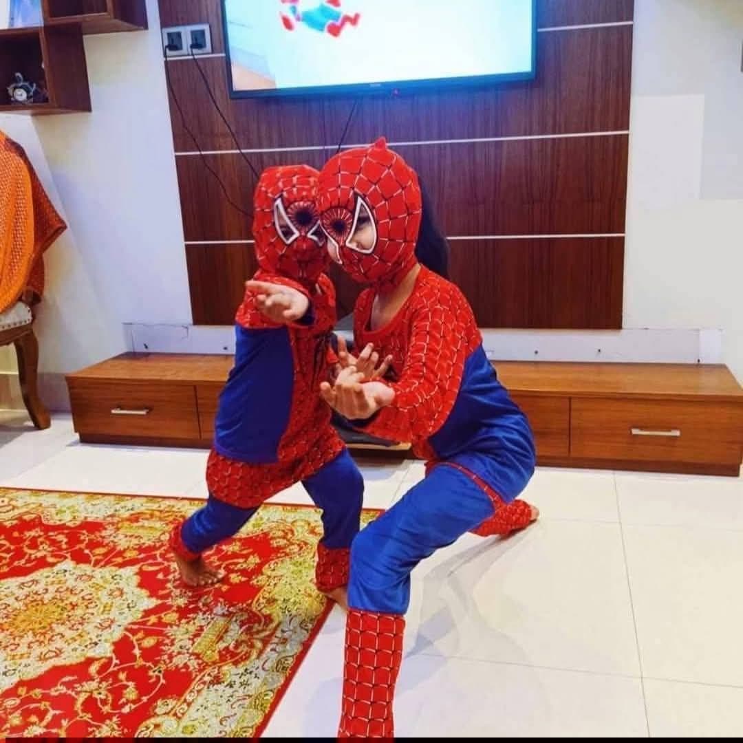 স্পাইডারম্যান ফ্যান্সি ড্রেস