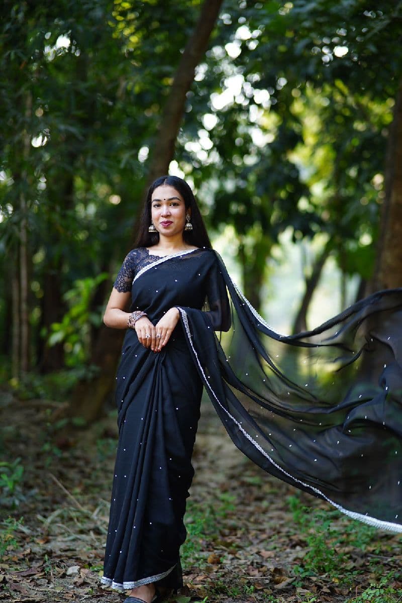 কালো জর্জেট