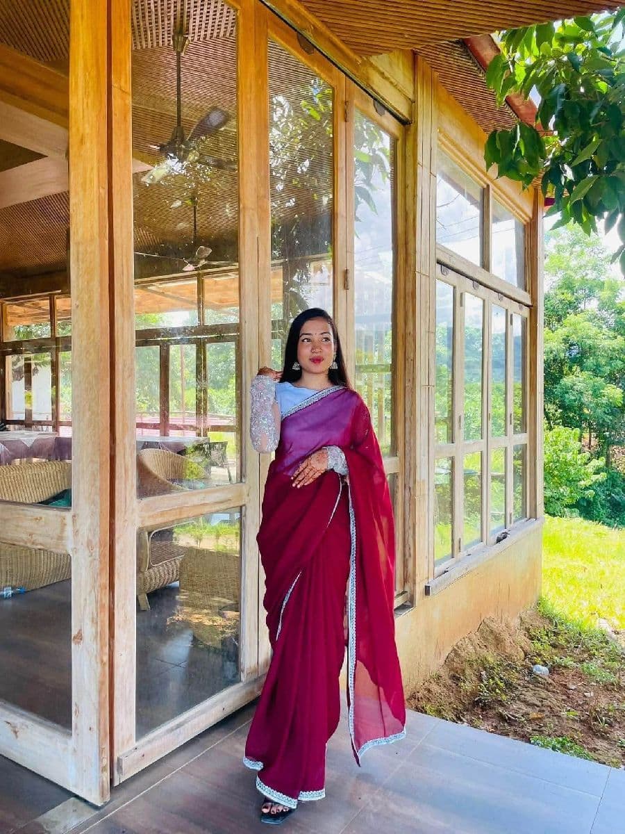 গর্জিয়াস জর্জেট শাড়ি