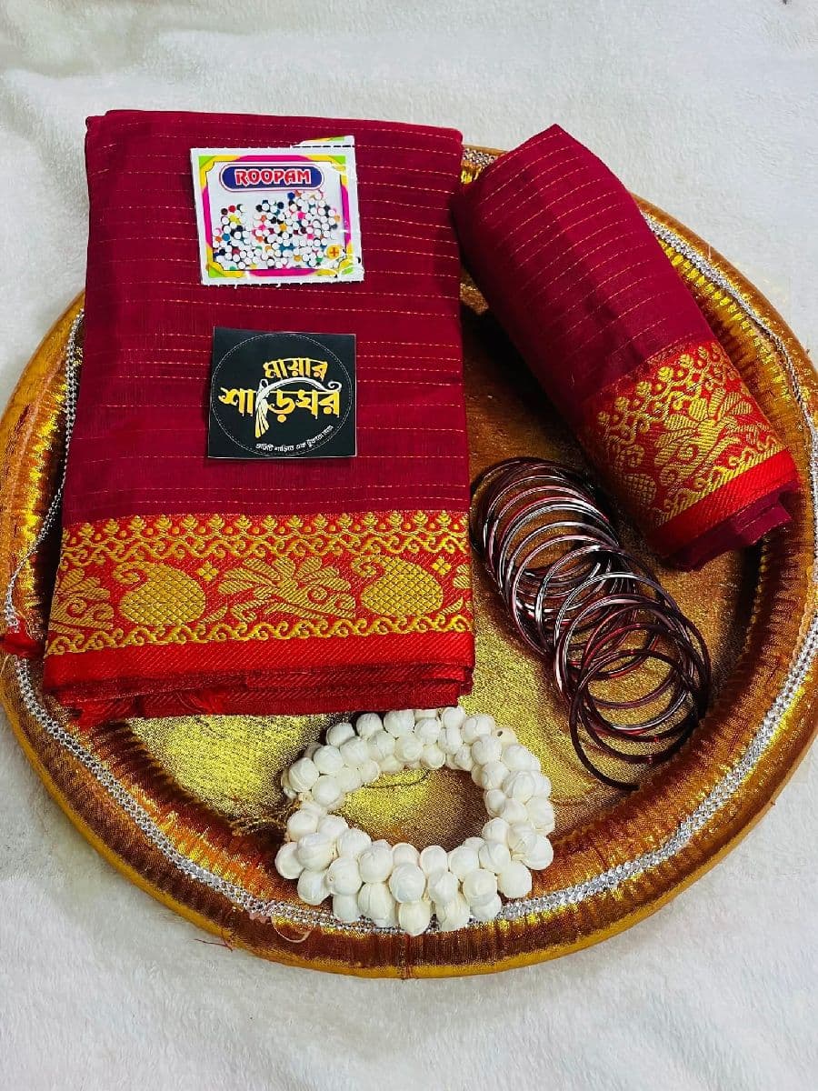 শাড়ি, চুড়ি, টিপ ও গজরা কম্বো