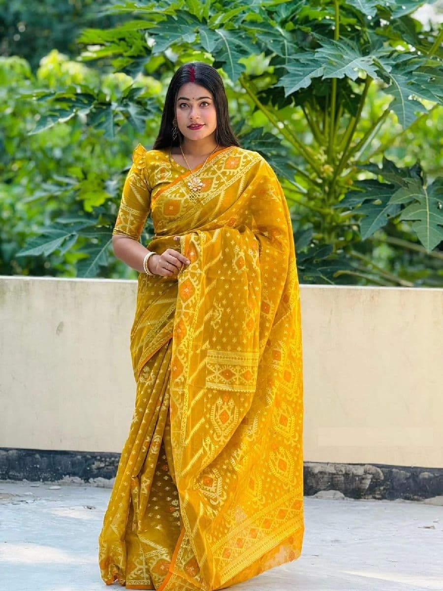 Virul Jamdani Saree with Blause pcs
