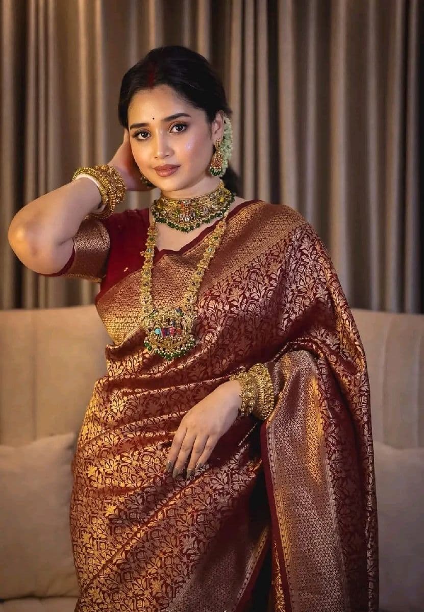 বেনারশি কাতান শাড়ি