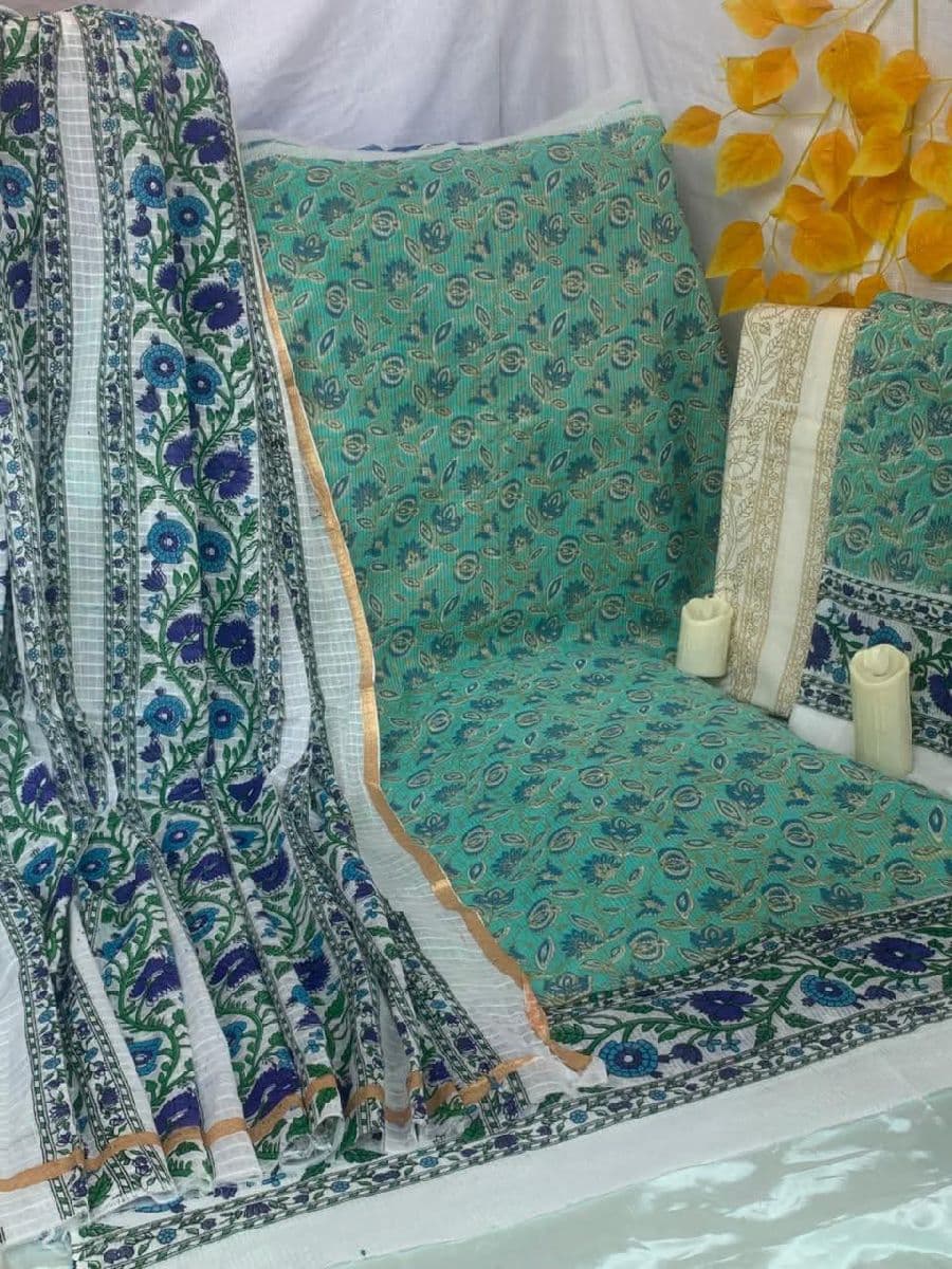 ☘ প্রিমিয়াম কোটা কটন স্কিন-প্রিন্ট থ্রি-পিস।